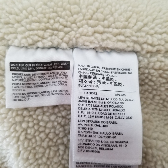 Levi's Ex-Boyfriend Sherpa Trucker Jacket - Picture 5 of 7